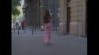 Hot Blowjob ann an oifis