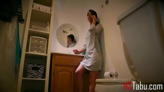 Сен айта аласың бұл туралы анама әкем