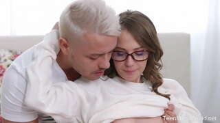 TeenMegaWorld-Анал-Фәрештә